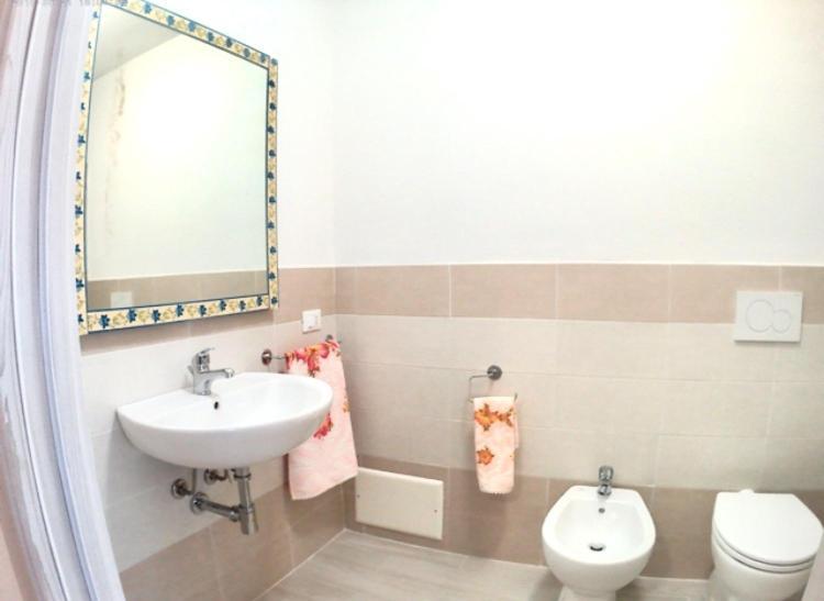 Bed and Breakfast Casa Andreana Ури Экстерьер фото