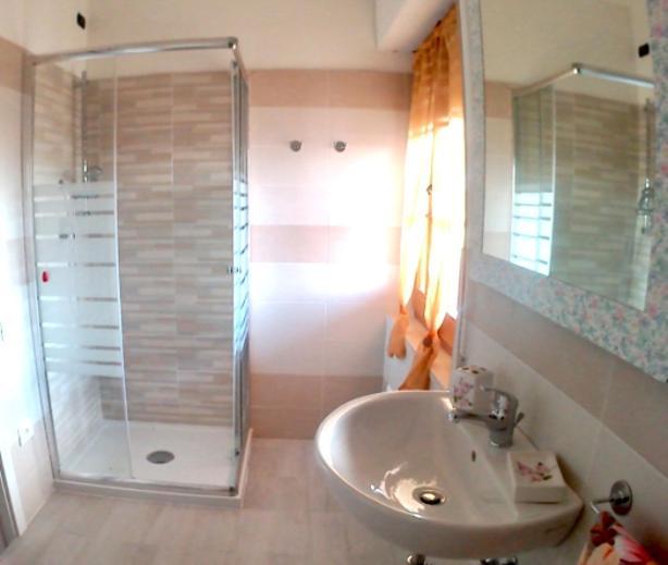 Bed and Breakfast Casa Andreana Ури Экстерьер фото